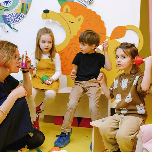 reunion niños perdida auditiva leve